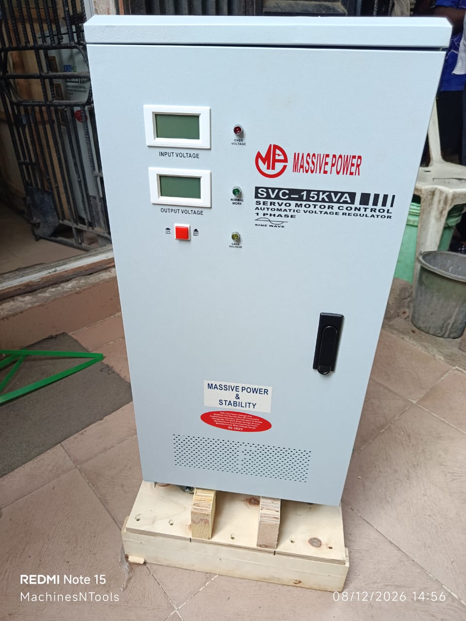Massive Power SVC-15KVA Servo Motor Control Automatic Voltage Regulator (AVR)