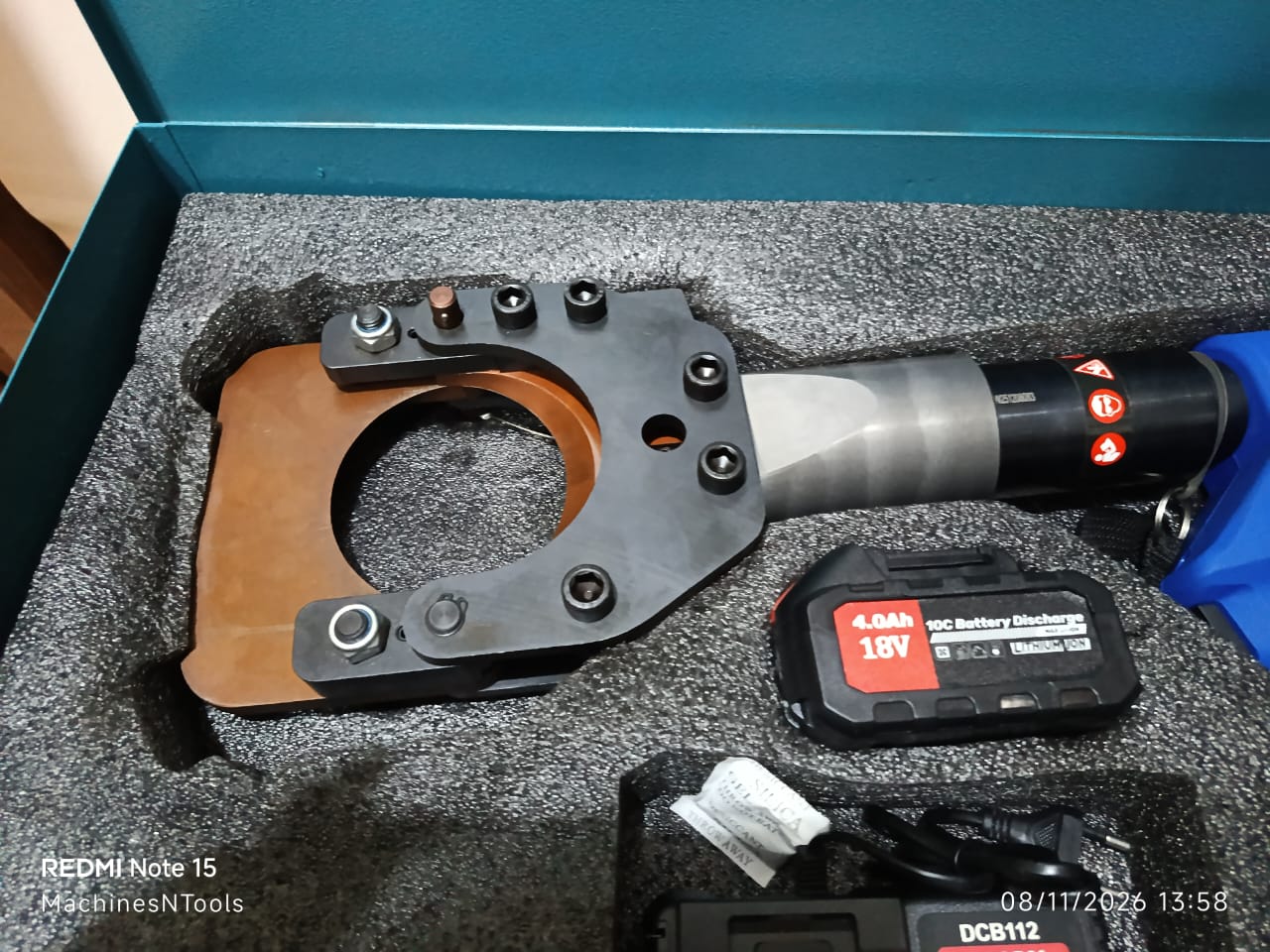 105mm Heavy-Duty Cordless DC Hydraulic Cable Cutter