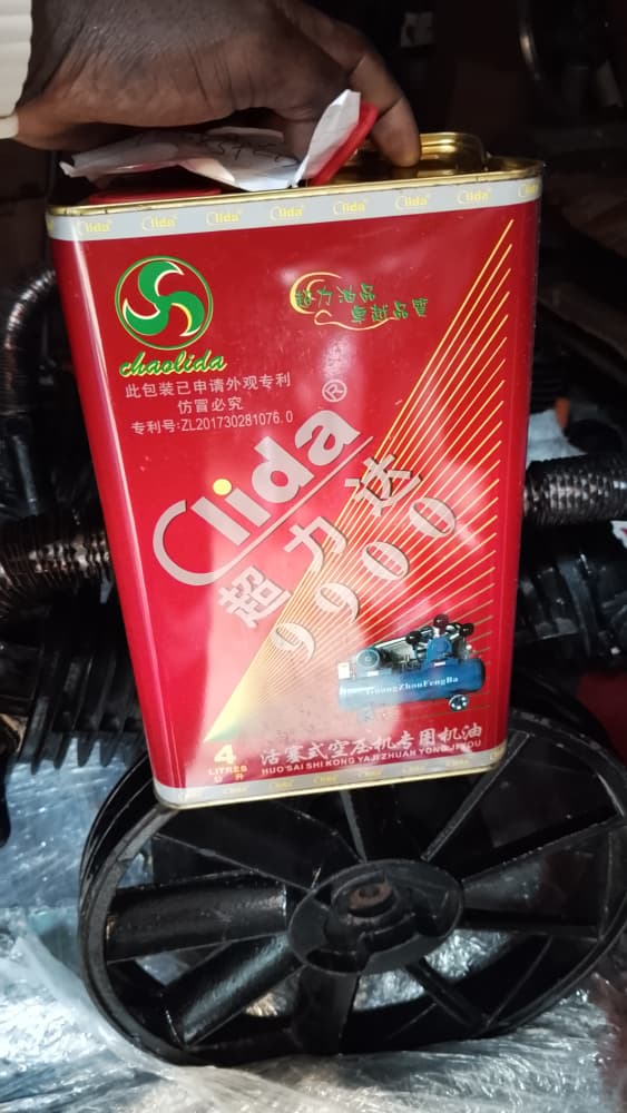 Clida 9900 Piston Air Compressor Oil